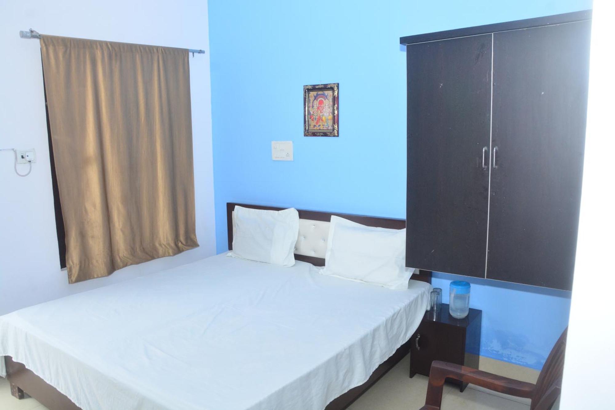 Hotel Chandrasha Villa Ayodhya Dham Ram Mandir 600 Meter Exteriör bild