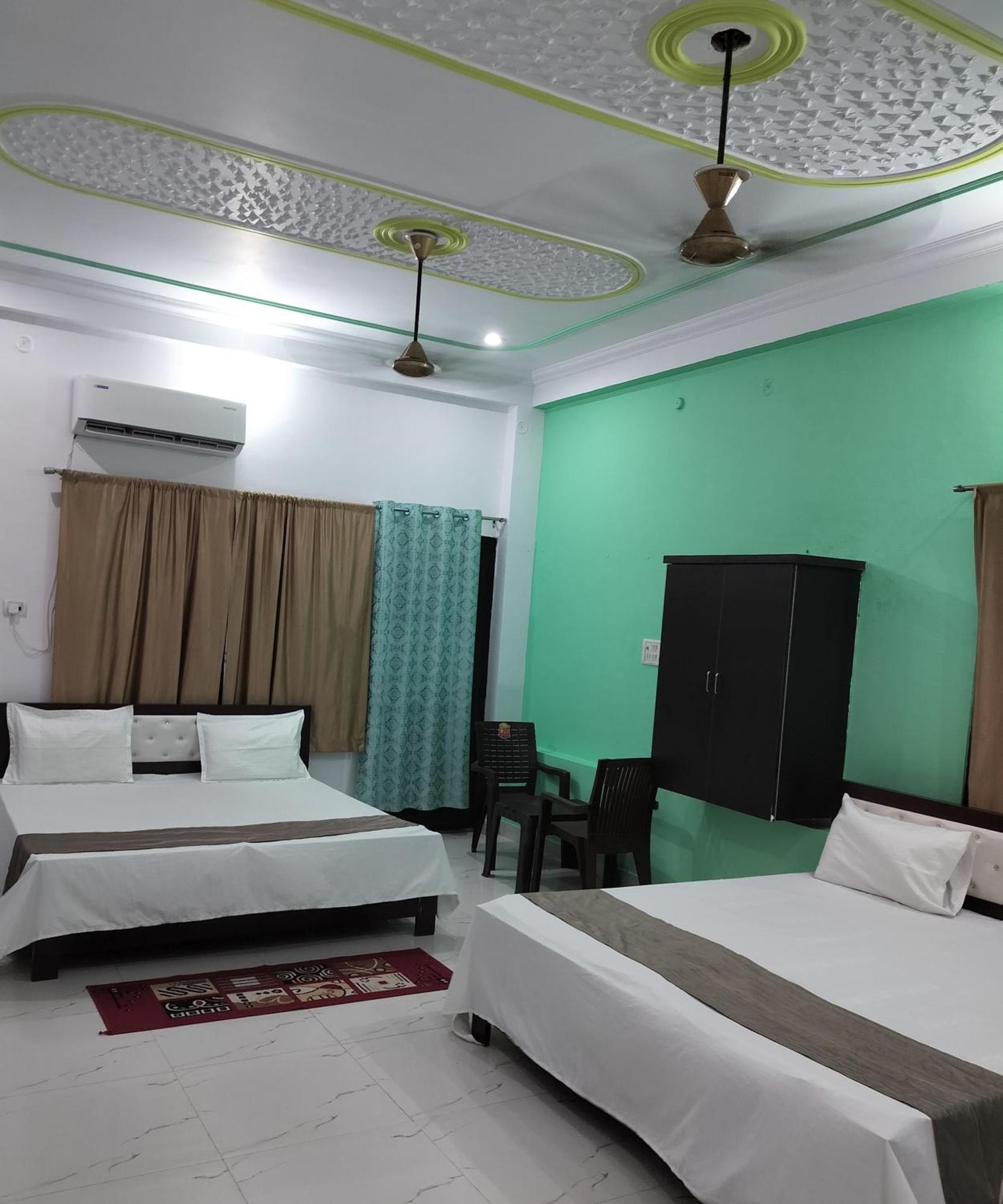 Hotel Chandrasha Villa Ayodhya Dham Ram Mandir 600 Meter Exteriör bild